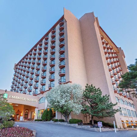Embassy Suites By Hilton Kansas City Plaza Екстер'єр фото